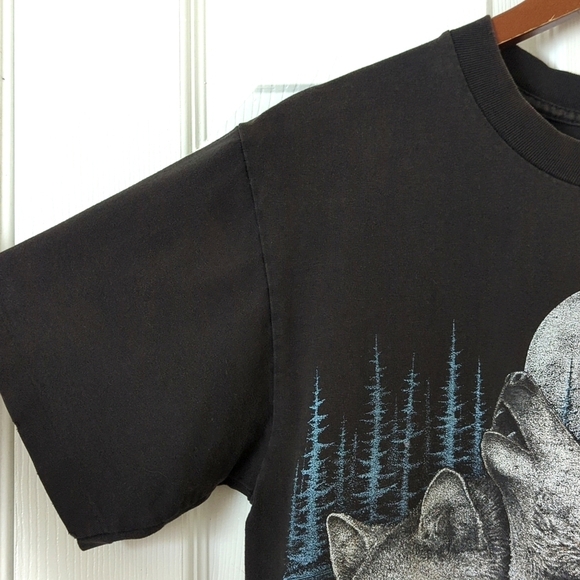 Anvil 90's Vintage Alaska Wolves Graphic Short Sleeve Crewneck T-shirt Black M - Picture 5 of 9